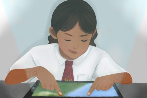 kid-playing-with-tablet